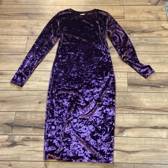 Michael Kors Cordovan Panne Stretch Crushed Velvet Bodycon Midi Dress, Size M - Picture 5 of 9